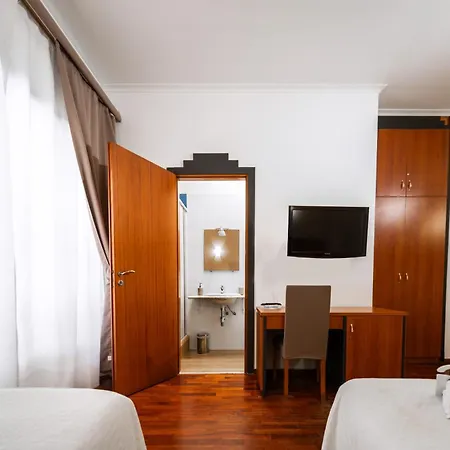 Hotel Center