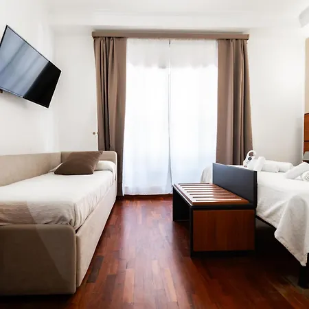 Center Hotel